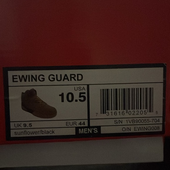 EWING GUARD - Picture 5 of 5